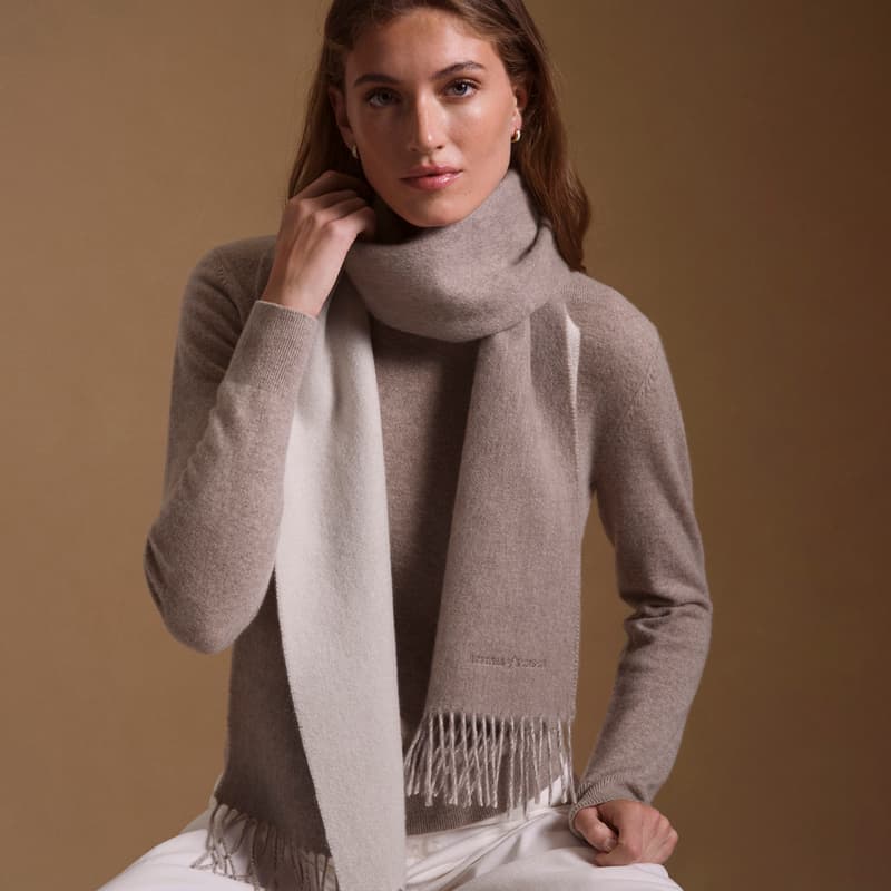 Aspinal of London Women's Crew Neck Cashmere Sweater in Latte view 2