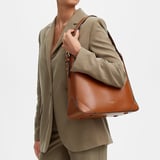 Hobo Tan Pebble