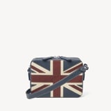 Camera Crossbody Brit Pebble