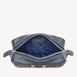 Camera Crossbody Brit Pebble