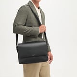 Slim Postman Messenger Black Saffiano