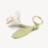 Wildflower & Bee Keyring Chalk White Pebble