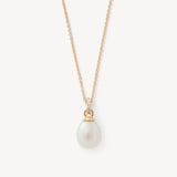 Diamond & Pearl Pendant Necklace 0.03ct Diamond