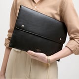 13-Inch Classic Laptop Case Black Pebble