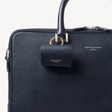 AirPods Case with Carabiner Clip Navy Pebble