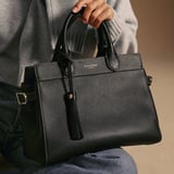 Savannah Black Milled Pebble