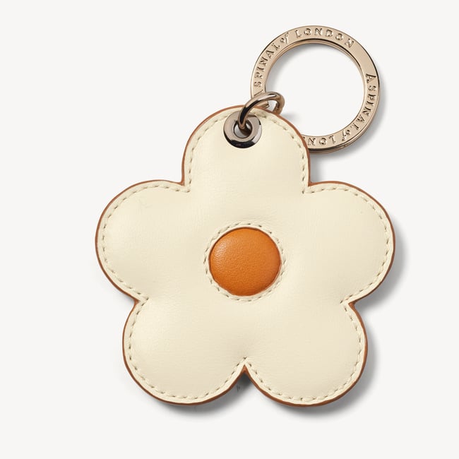 Daisy Keyring Smooth Ivory & Honey