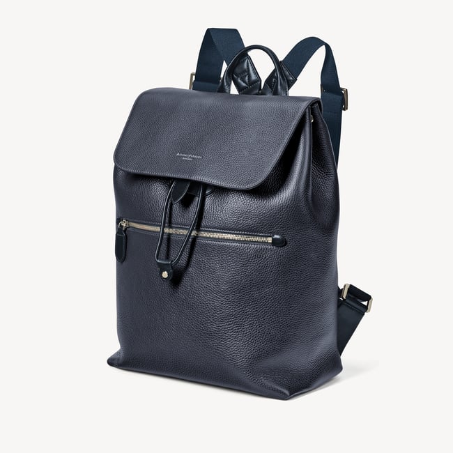 Reporter Backpack Navy Pebble