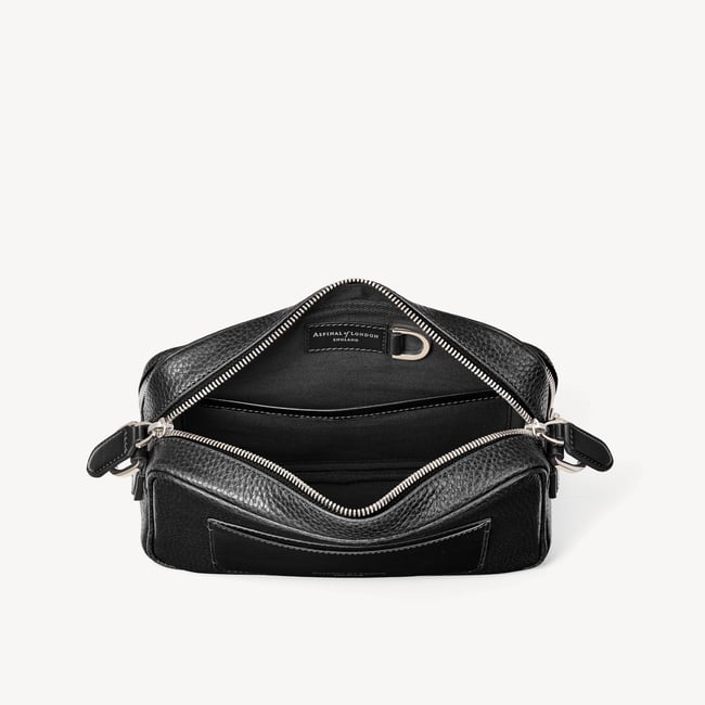 Reporter East West Messenger Black Pebble
