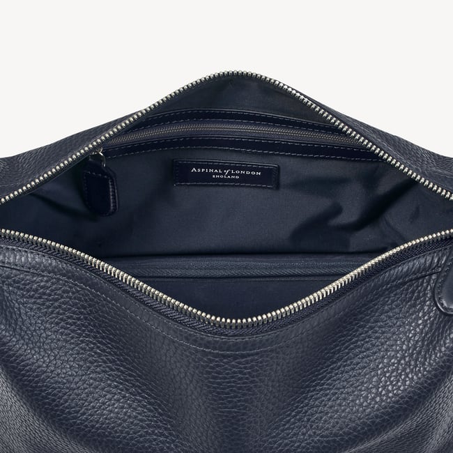 Reporter Wash Bag Navy Pebble