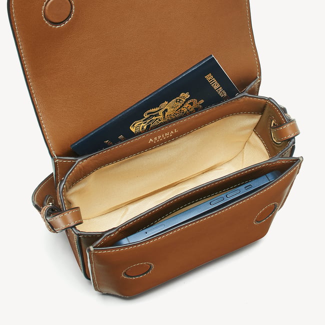 Ella Crossbody Smooth Tan