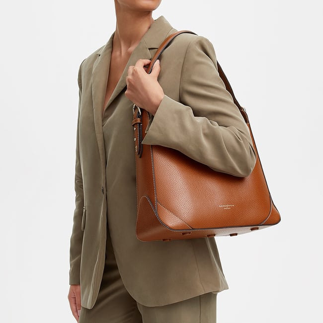 Hobo Tan Pebble