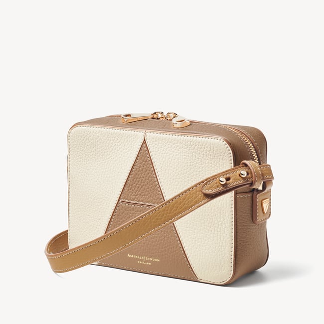 Camera Crossbody Soft Taupe & Ivory Pebble