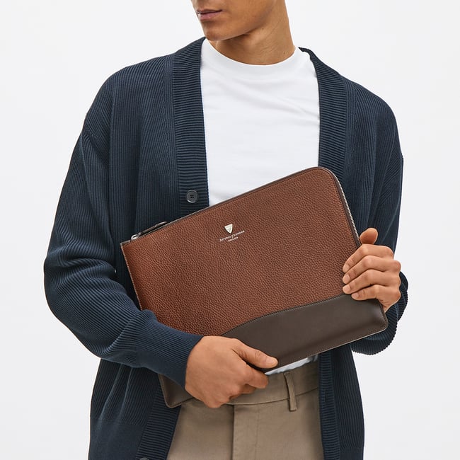 City Leather Folio Case Tobacco Pebble