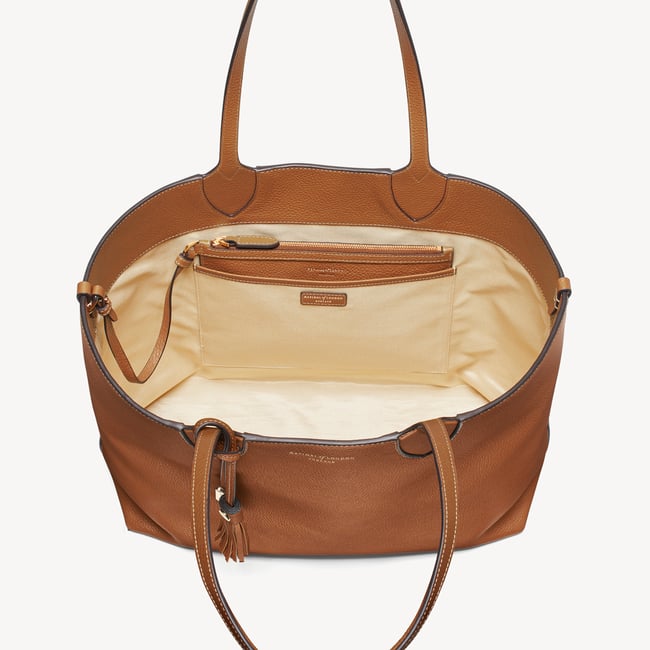 Hudson Tote Tan Milled Pebble