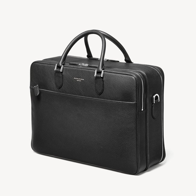 48 Hour Mount Street Travel Bag Black Pebble