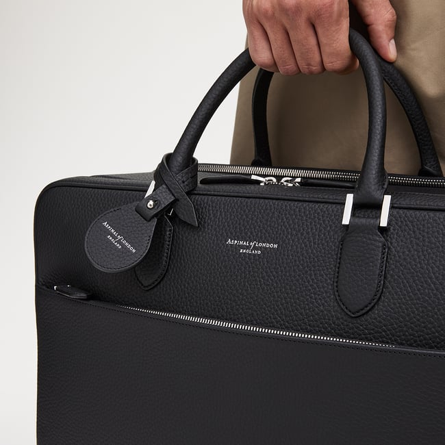 48 Hour Mount Street Travel Bag Black Pebble