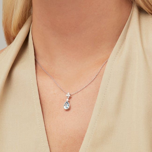 Aphrodite Teardrop Pendant Necklace 0.10ct Diamond