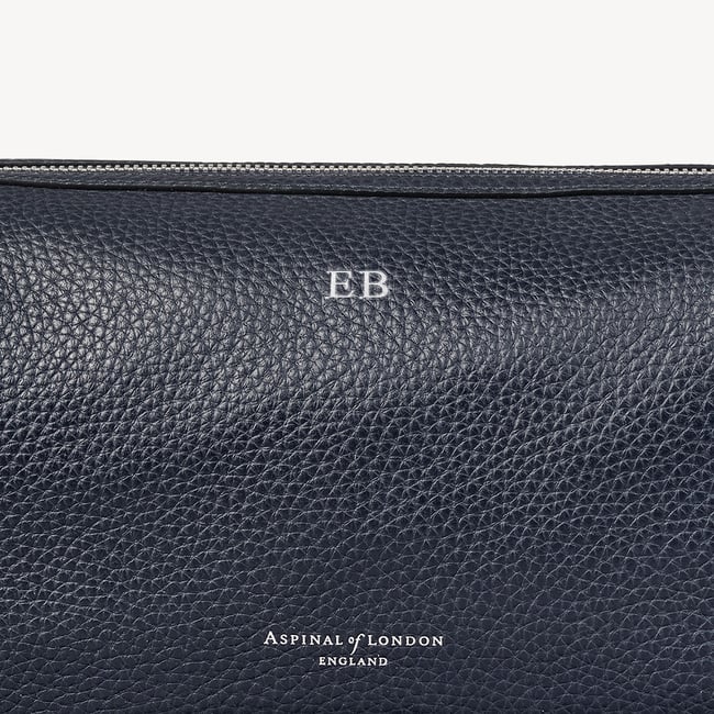 Reporter Wash Bag Navy Pebble