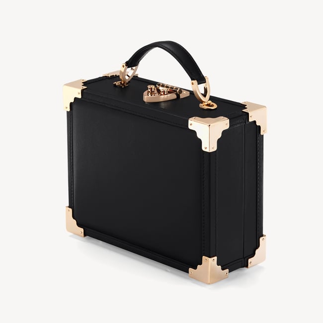 Trunk Smooth Black