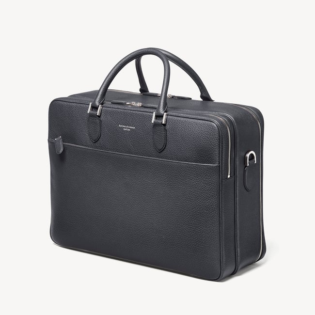 48 Hour Mount Street Travel Bag Navy Pebble