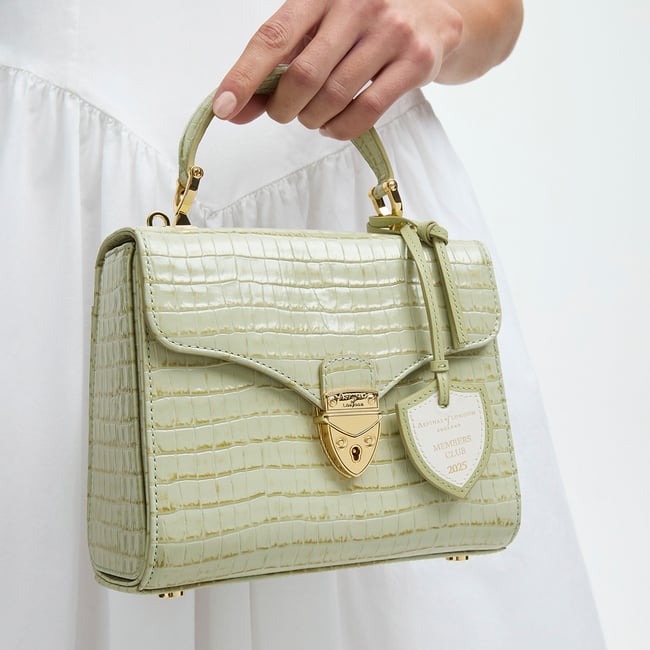 Members Club Tag Pistachio & Smooth Chalk White