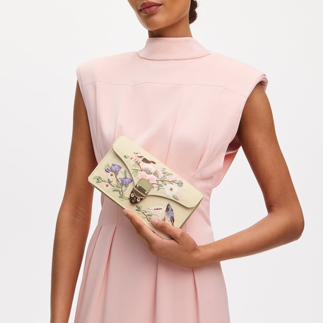 Mayfair®Clutch Ivory Canvas Raffia