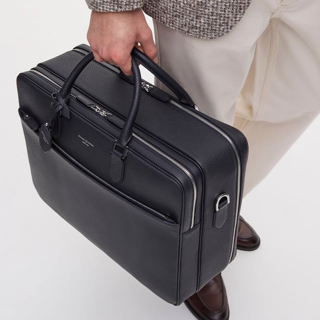 48 Hour Mount Street Travel Bag Navy Pebble