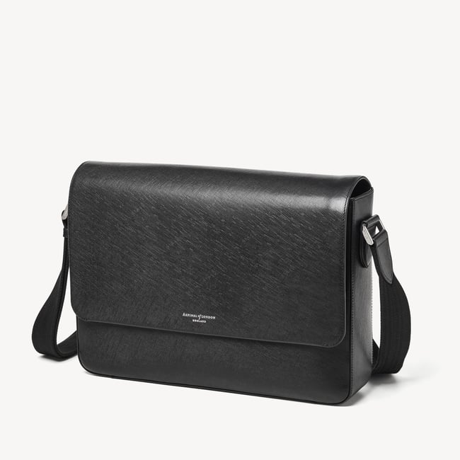 Slim Postman Messenger Black Saffiano