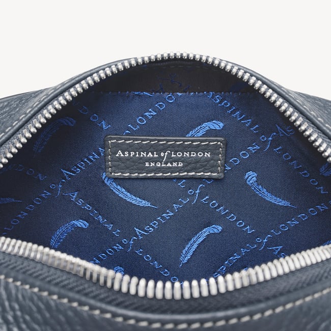 Camera Crossbody Brit Pebble
