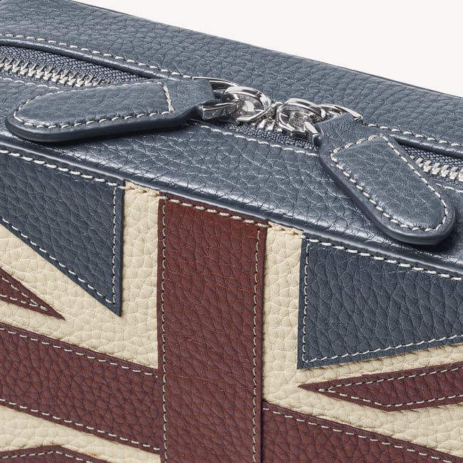 Camera Crossbody Brit Pebble