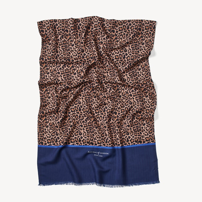 Merino & Silk Stole Leopard Print