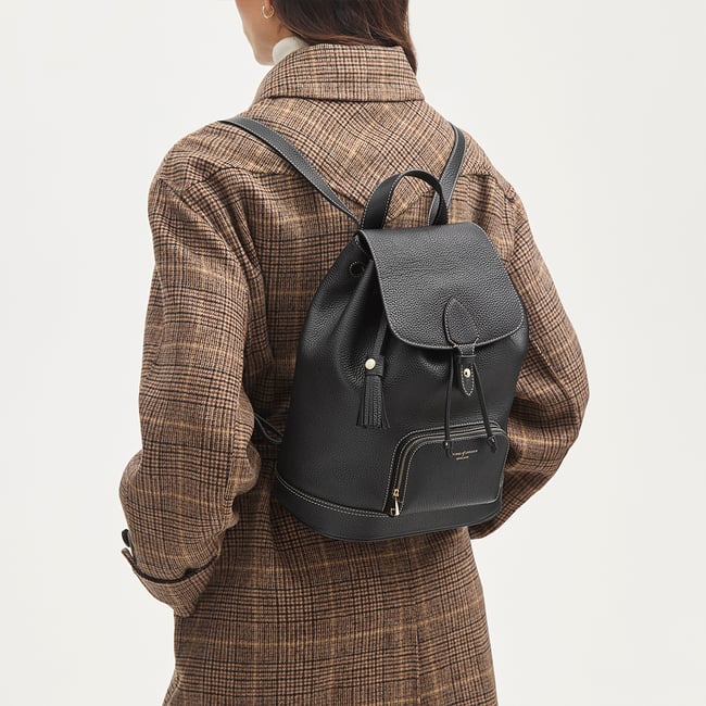 Hudson Small Backpack Black Milled Pebble