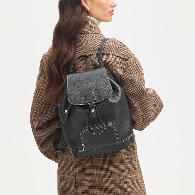 Hudson Small Backpack Black Milled Pebble
