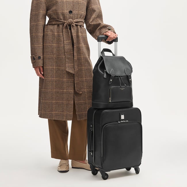 Hudson Medium Backpack Black Milled Pebble
