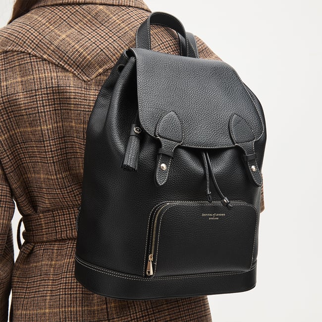 Hudson Medium Backpack Black Milled Pebble