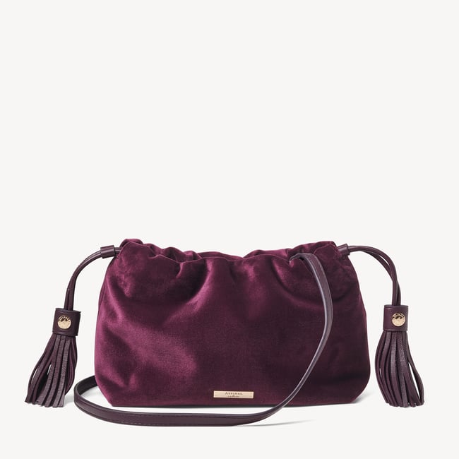 Amelia Cassis Velvet