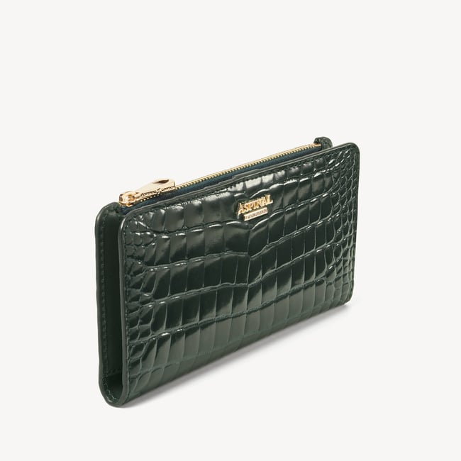 Mayfair® Large Credit Card Wallet Evergreen Patent Croc