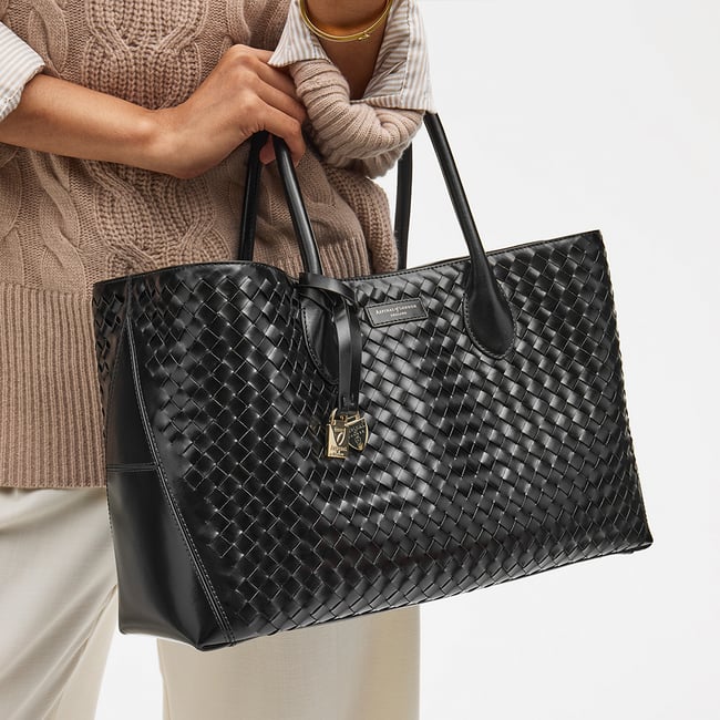 London Tote Black Deep Shine Woven Leather