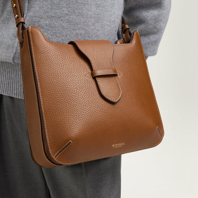 Ella Hobo Tan Pebble