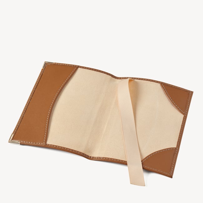 Passport Cover Smooth Tan