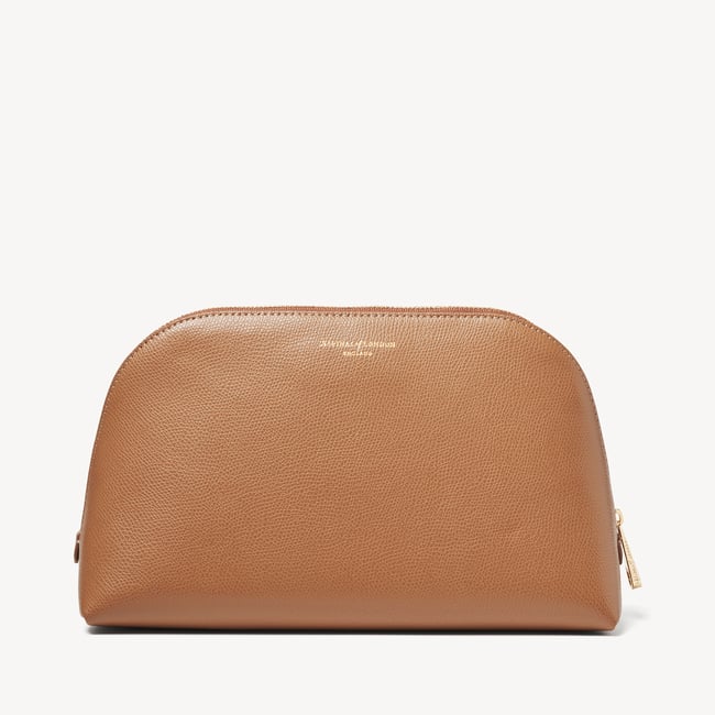 Classic Toiletry Bag Caramel Soft Saffiano