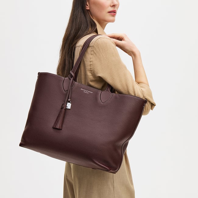 Hudson Tote Wine Milled Pebble