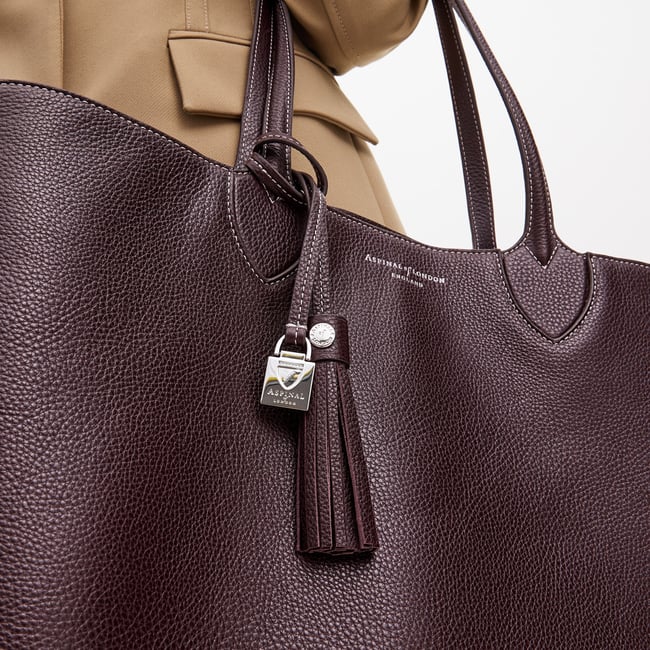 Hudson Tote Wine Milled Pebble