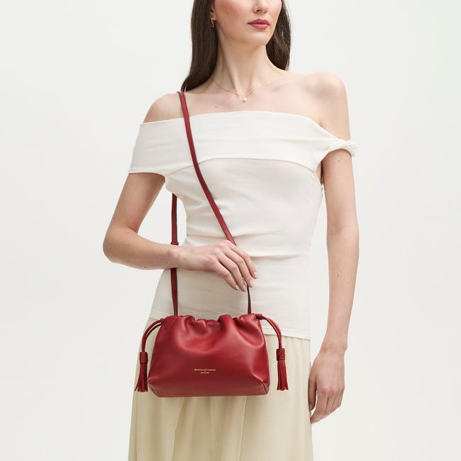 Soho Large Crossbody Pouch Ruby Red Nappa