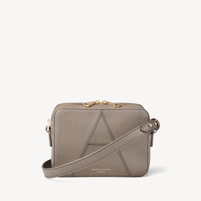 Camera Crossbody Warm Grey Pebble