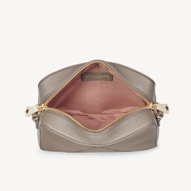Camera Crossbody Warm Grey Pebble