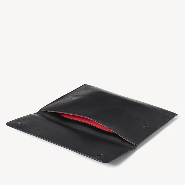 16-Inch Classic Laptop Case Black Pebble