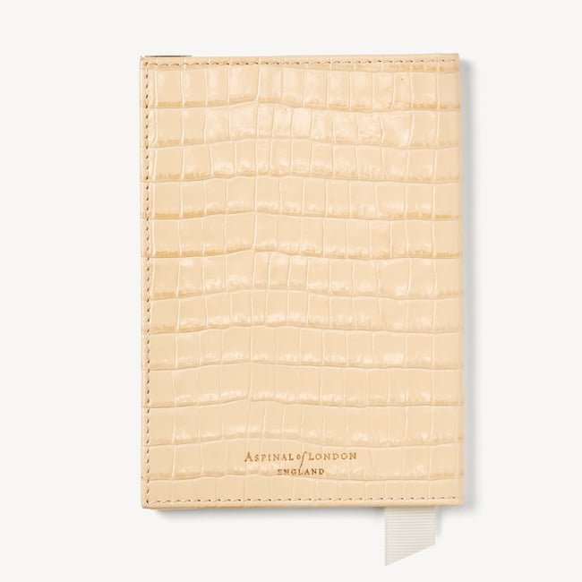Passport Cover Deep Shine Buttermilk Small Croc