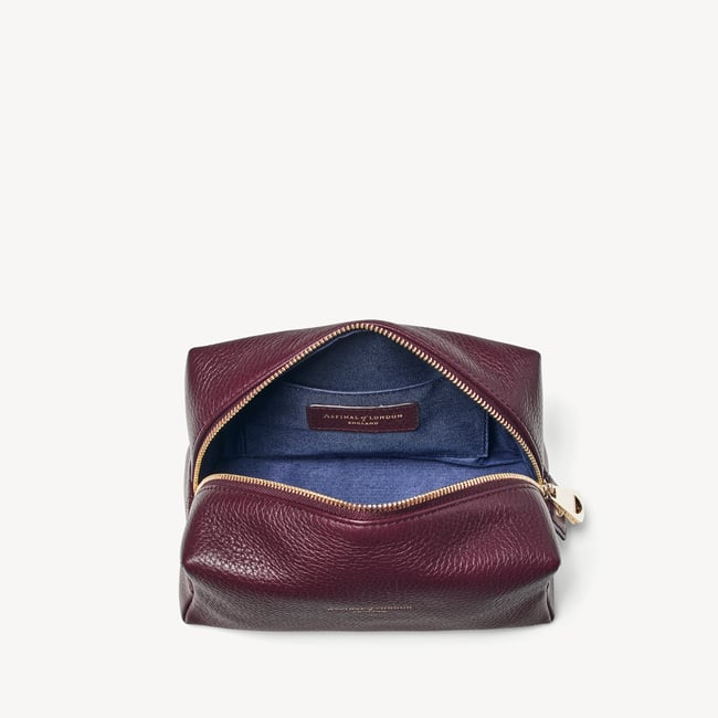 London Makeup Bag Burgundy Pebble
